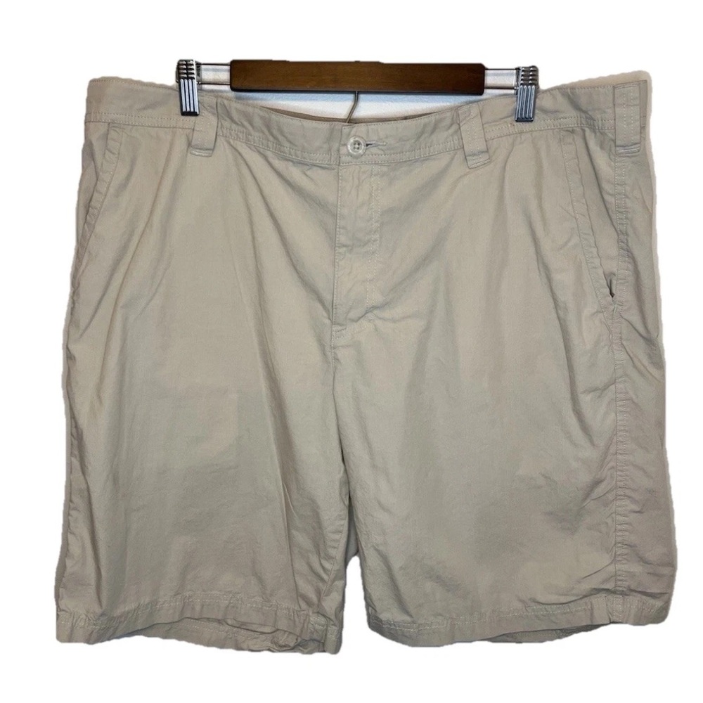 Columbia Men's Casual Flat Front Chino Shorts, Size 40 Beige 100% Cotton EUC